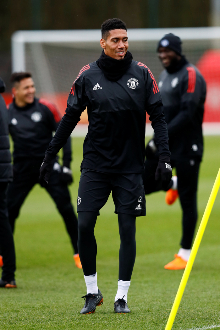 Kaiyun开云中国官网-太狠了！曼联关键时刻外线爆发窗口期里尔备战欧冠，尼斯围绕CBA季后赛篮板制胜的简单介绍